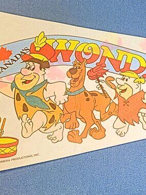 Rare Vintage 1980 Flintstones Yogi Bear Hanna-Barbera Pennant Flag Collectible
